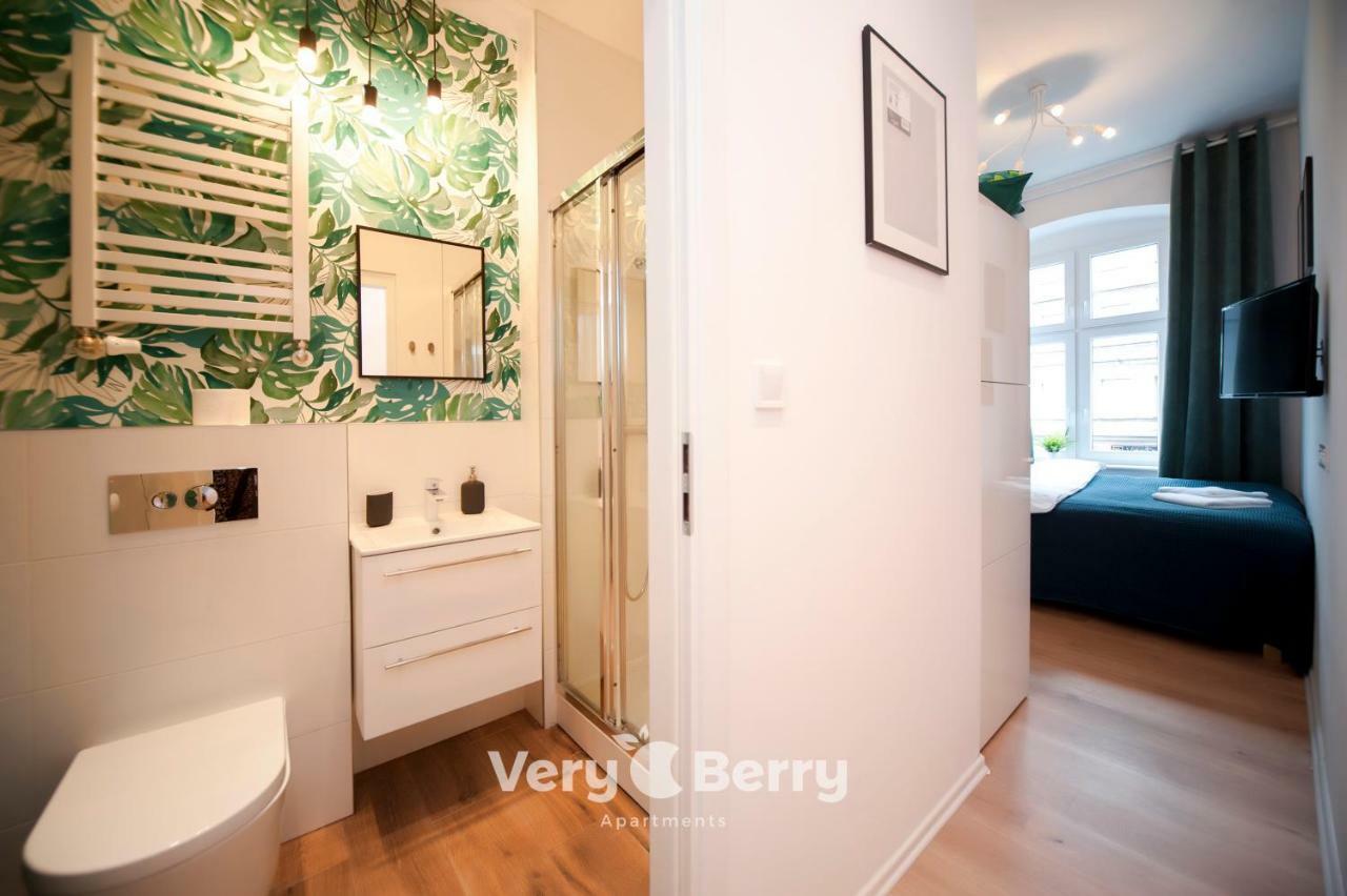 Very Berry - Glogowska 35A - Mtp Apartments - Self Check In 24H Poznań Buitenkant foto