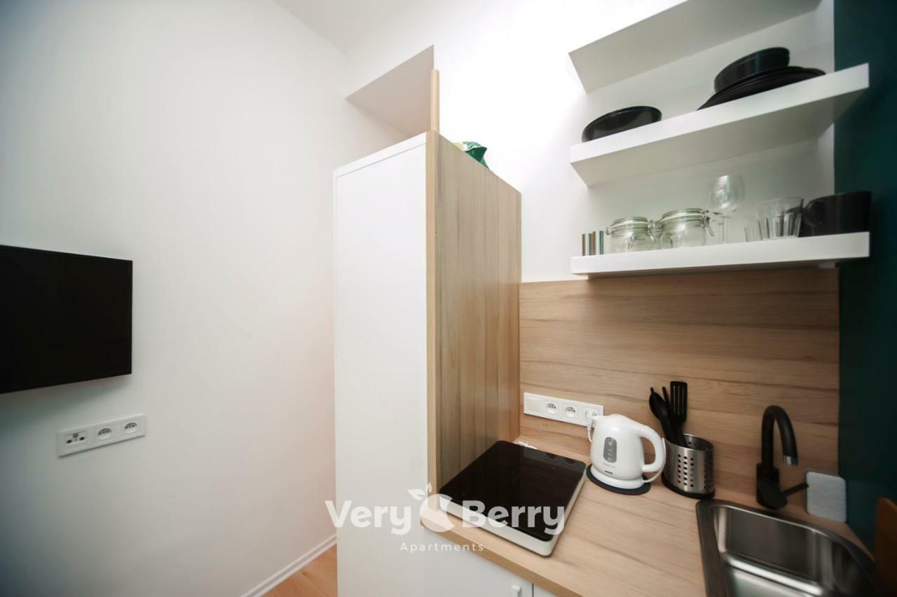 Very Berry - Glogowska 35A - Mtp Apartments - Self Check In 24H Poznań Buitenkant foto