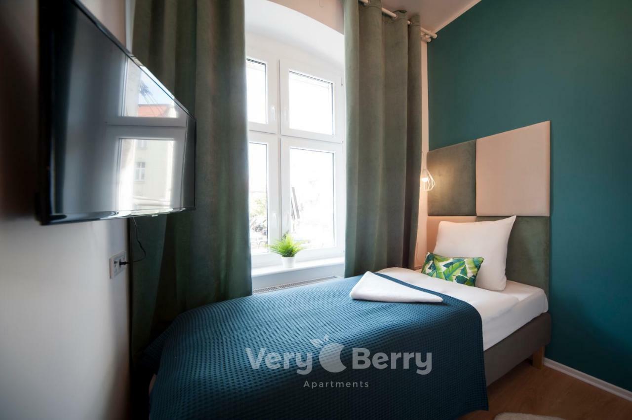Very Berry - Glogowska 35A - Mtp Apartments - Self Check In 24H Poznań Buitenkant foto