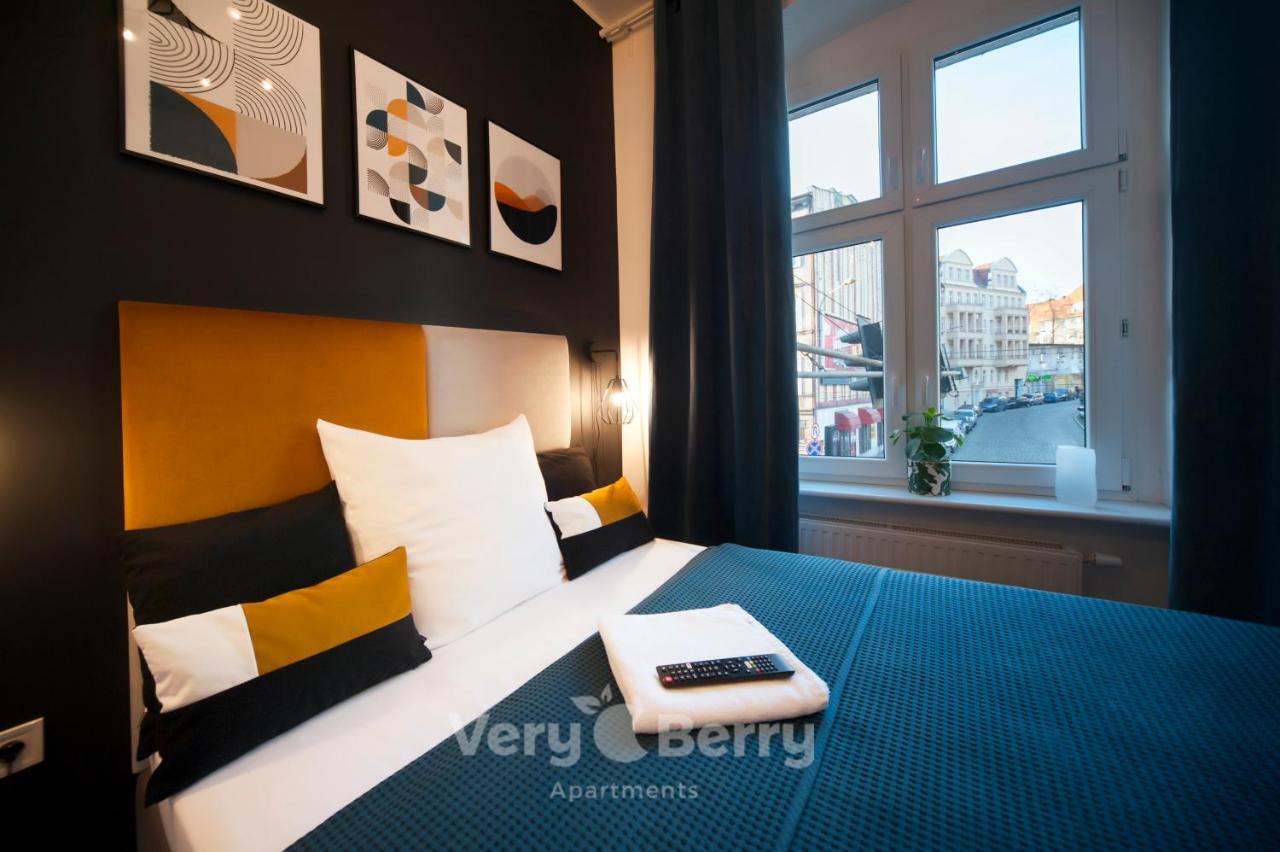 Very Berry - Glogowska 35A - Mtp Apartments - Self Check In 24H Poznań Buitenkant foto
