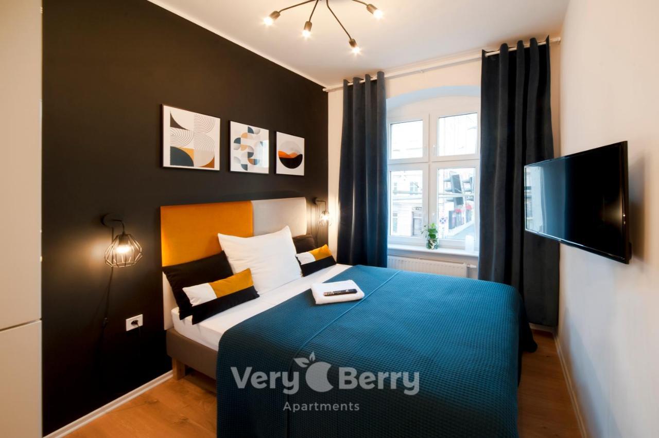 Very Berry - Glogowska 35A - Mtp Apartments - Self Check In 24H Poznań Buitenkant foto