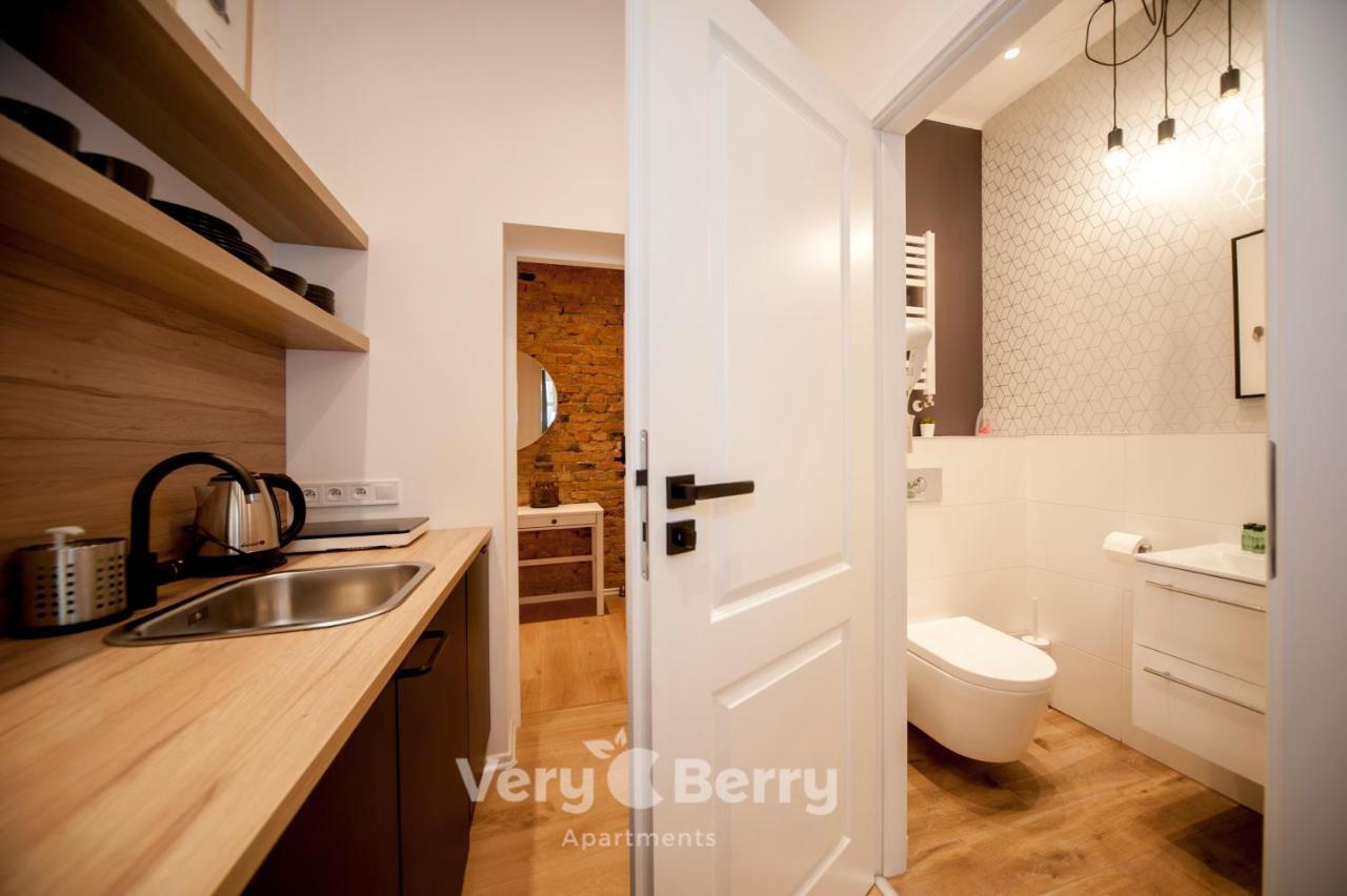 Very Berry - Glogowska 35A - Mtp Apartments - Self Check In 24H Poznań Buitenkant foto