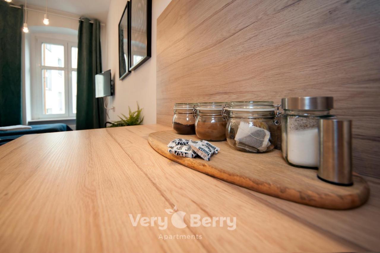 Very Berry - Glogowska 35A - Mtp Apartments - Self Check In 24H Poznań Buitenkant foto